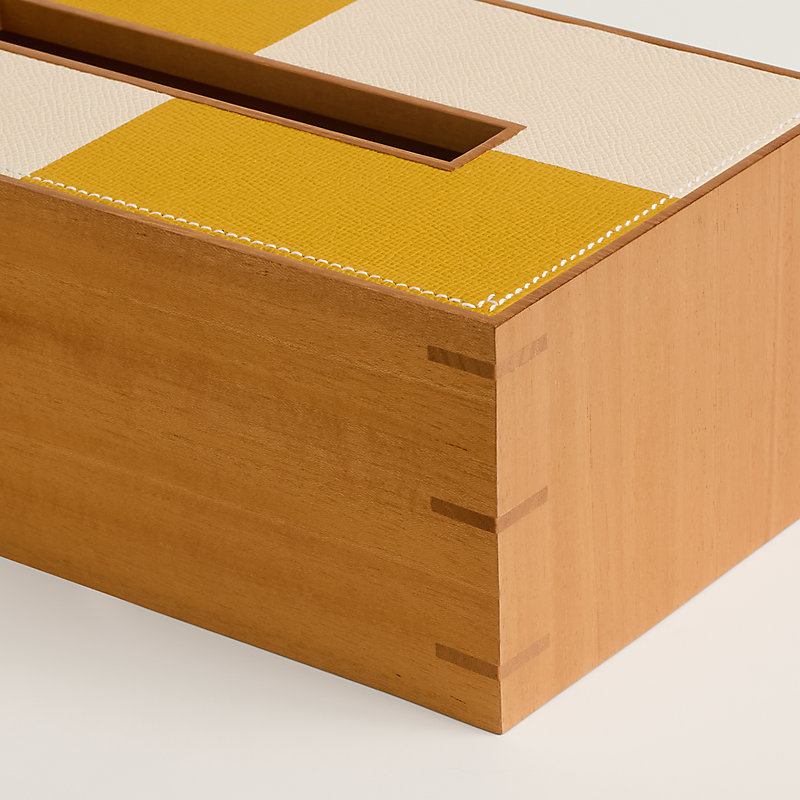 Pleiade en Casaque tissue box, large model - Yellow | Hermès